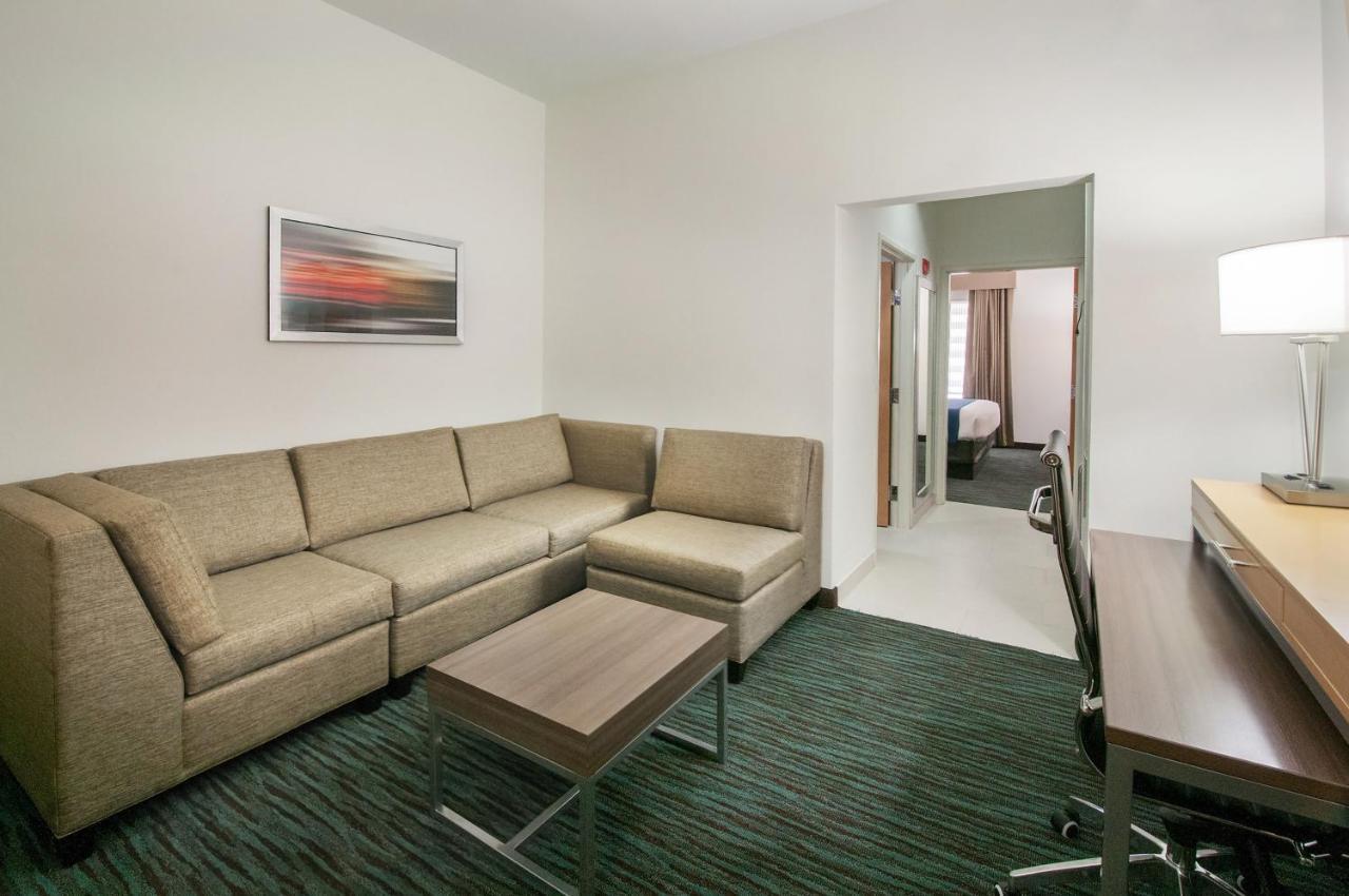 Holiday Inn Express Hotel & Suites San Antonio - Rivercenter Area By Ihg Εξωτερικό φωτογραφία